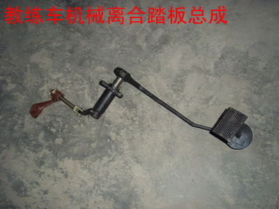 教練車配件選購指南 楚風(fēng)品牌價(jià)格解析與維修通用零部件應(yīng)用